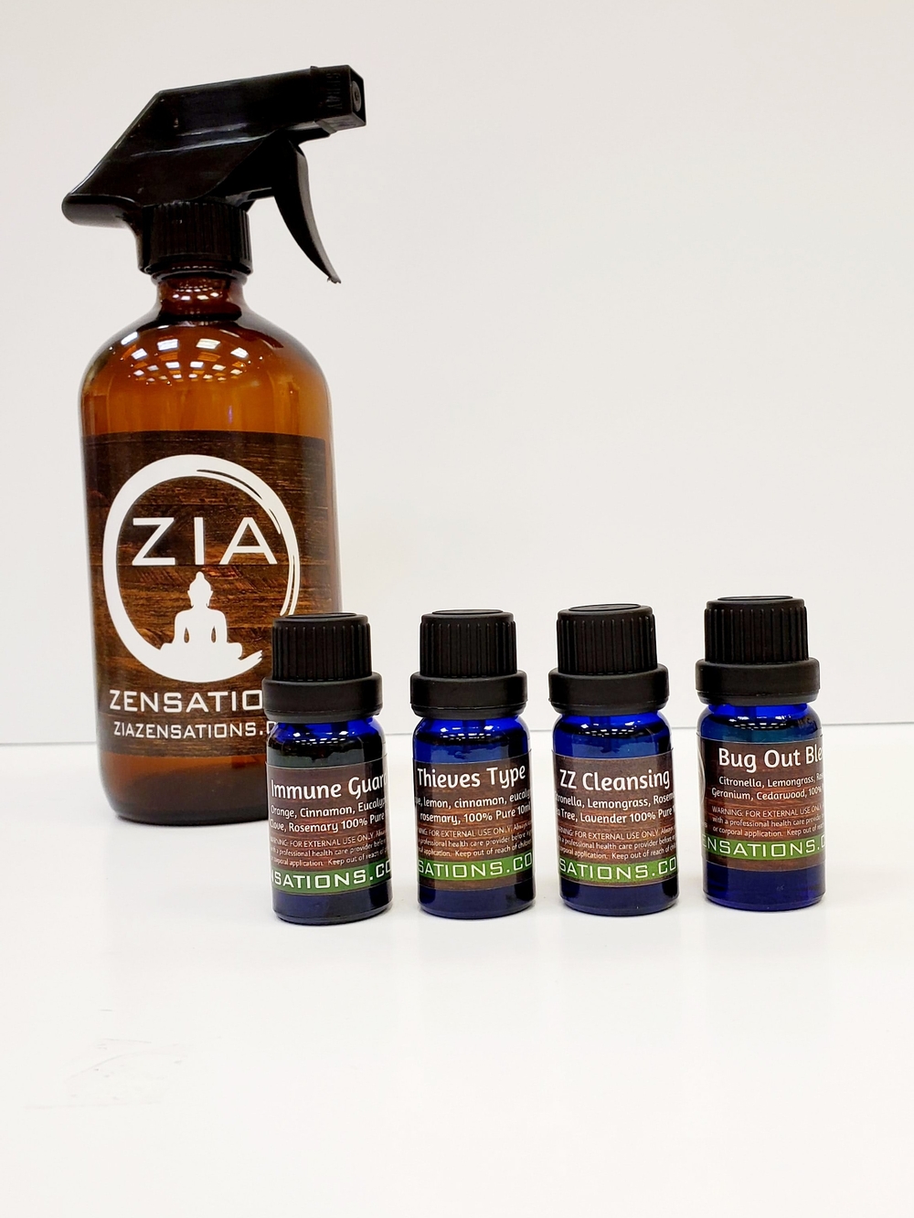 Essential Oil Set with Amber Spray Bottle - Bug Out & Cleansing